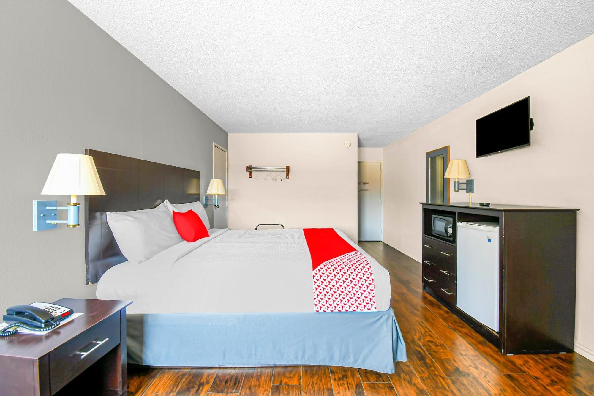 Oyo Hotel Irving Dfw Airport South Εξωτερικό φωτογραφία